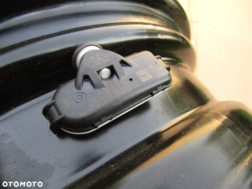 Felga 15 Kia Rio III od 2011r - do 2017r / czujnik TPMS / 5,5j 4x100 ET36 - 6