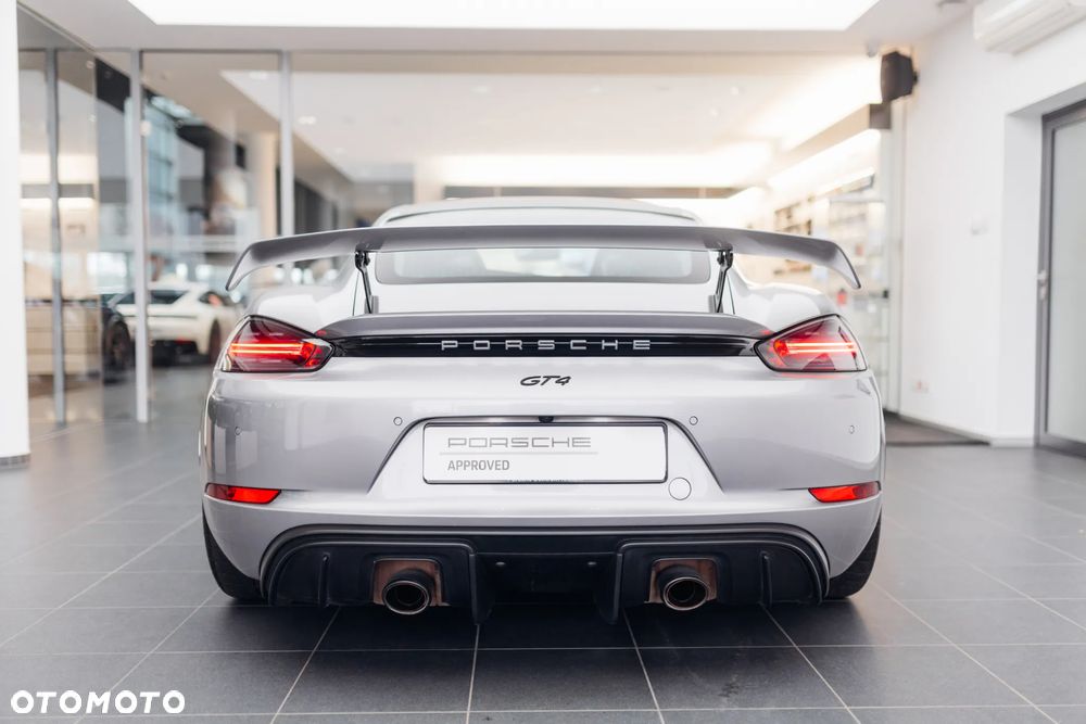 Porsche 718 Cayman - 14