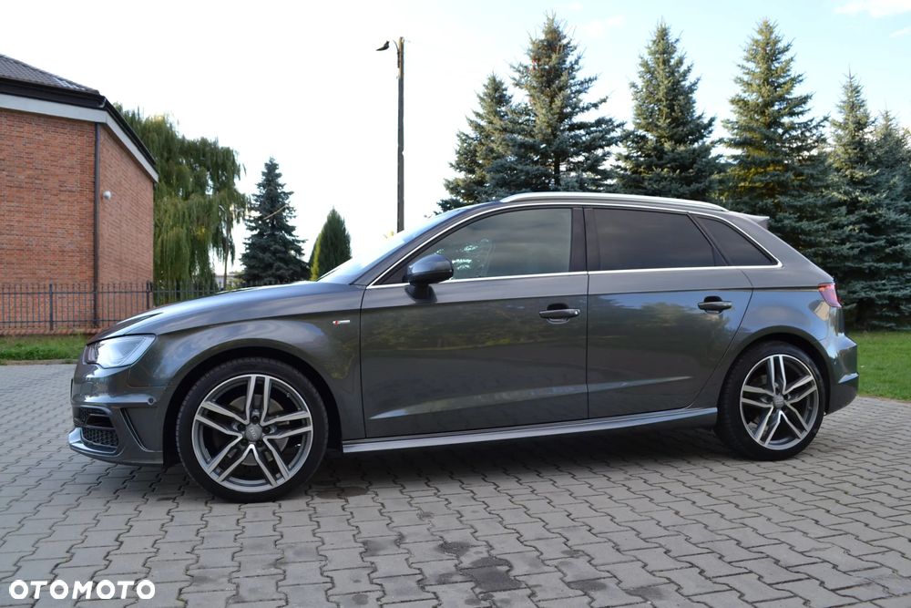 Audi A3 Sportback 2.0 TDI (clean diesel) quattro S tronic S line Sportpaket - 3