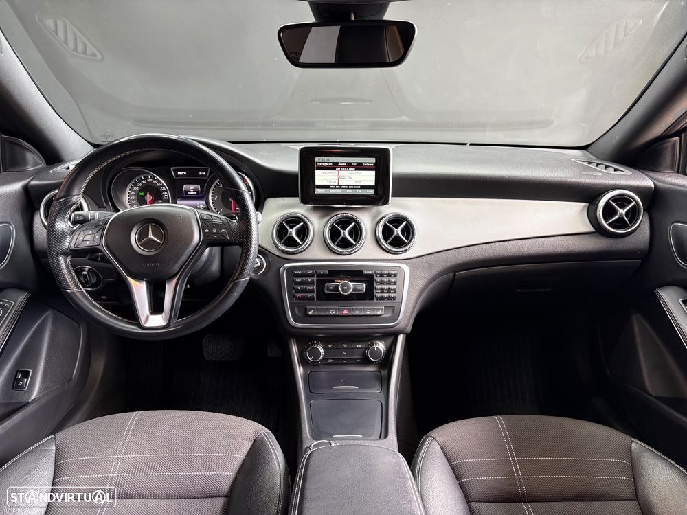 Mercedes-Benz CLA 220 d 7G-DCT AMG Line - 9