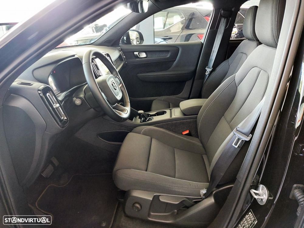 Volvo EX40 70 kWh Single Motor Core - 12