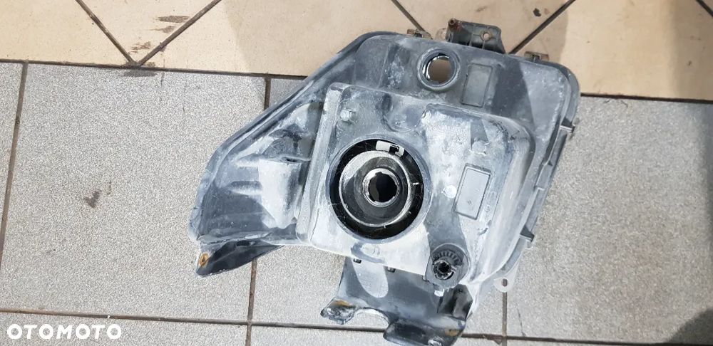 Dodge Nitro Lampa Przód - 8