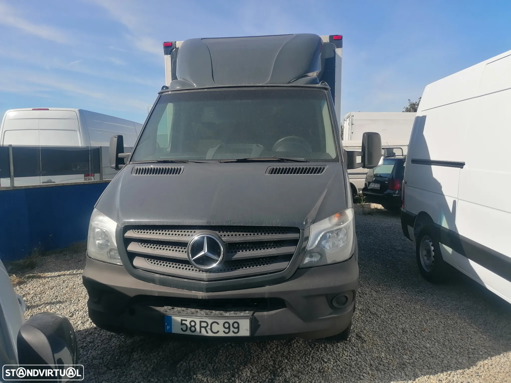 Mercedes-Benz Sprinter - 2