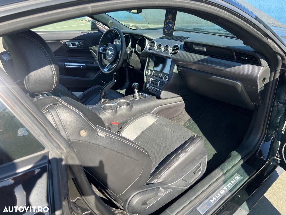 Ford Mustang 2.3 EcoBoost - 8