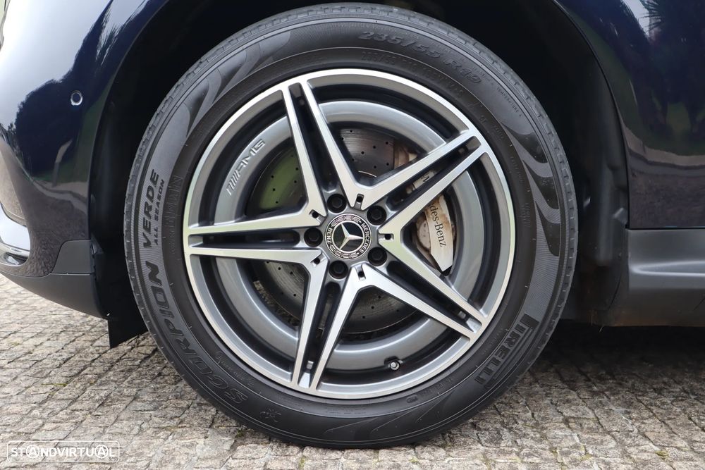 Mercedes-Benz EQC 400 4Matic AMG Line - 11