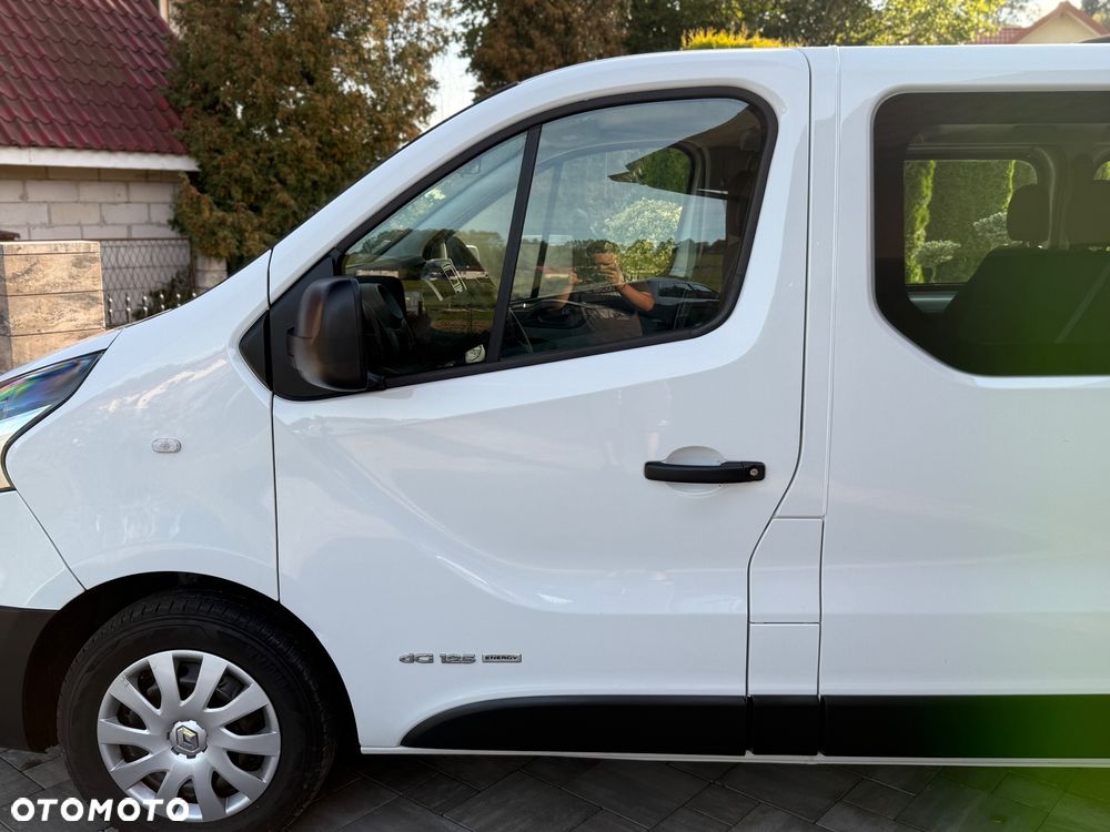 Renault Trafic - 25