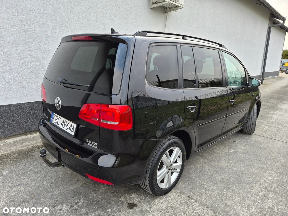 Volkswagen Touran 2.0 TDI DPF MATCH - 6