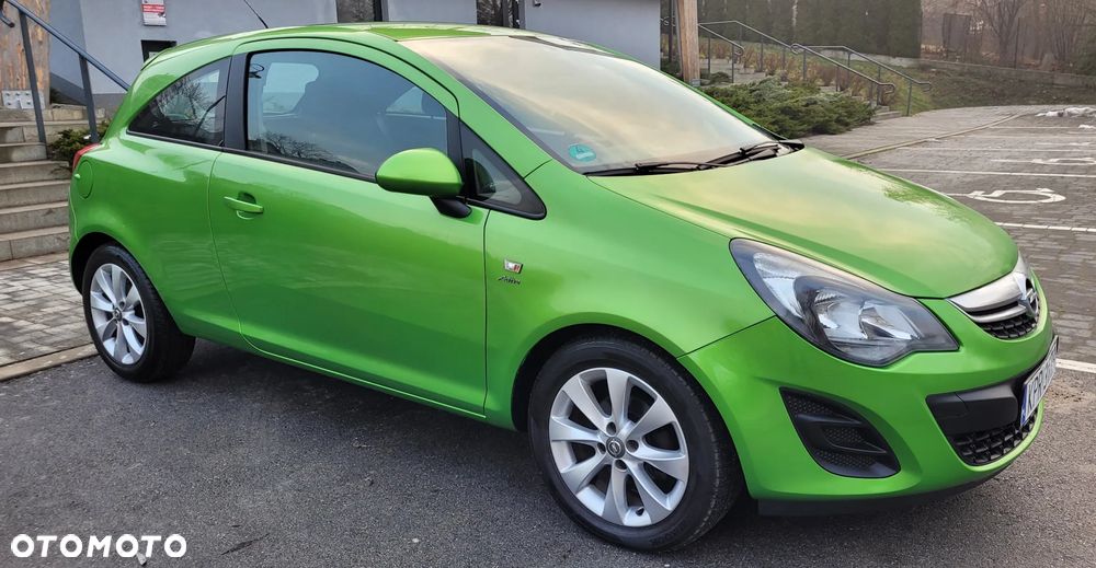Opel Corsa 1.4 16V Active - 9