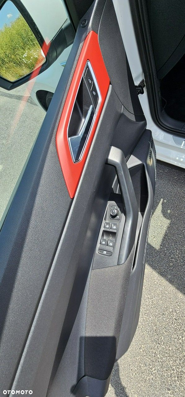 Volkswagen Polo - 18