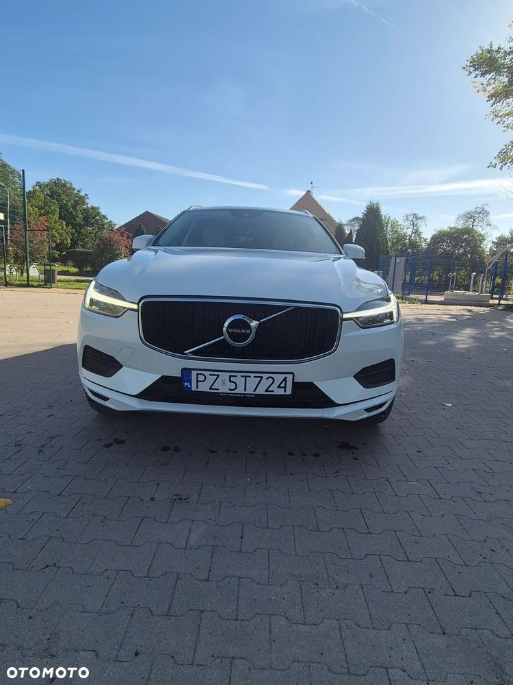 Volvo XC 60 T5 AWD Momentum - 3