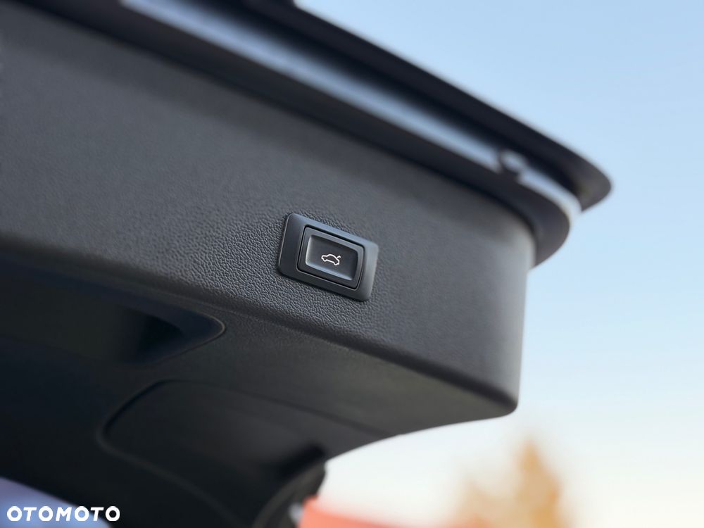 Audi A4 Avant 2.0 TDI DPF Attraction - 17