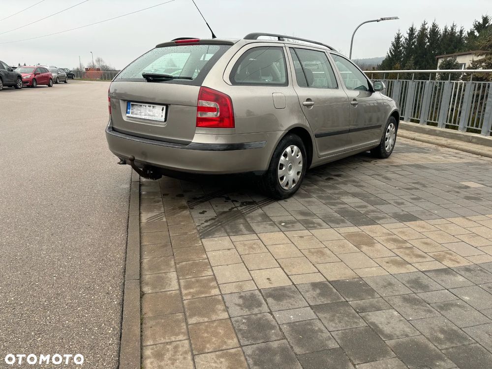 Skoda Octavia 1.9 TDI Ambiente - 9