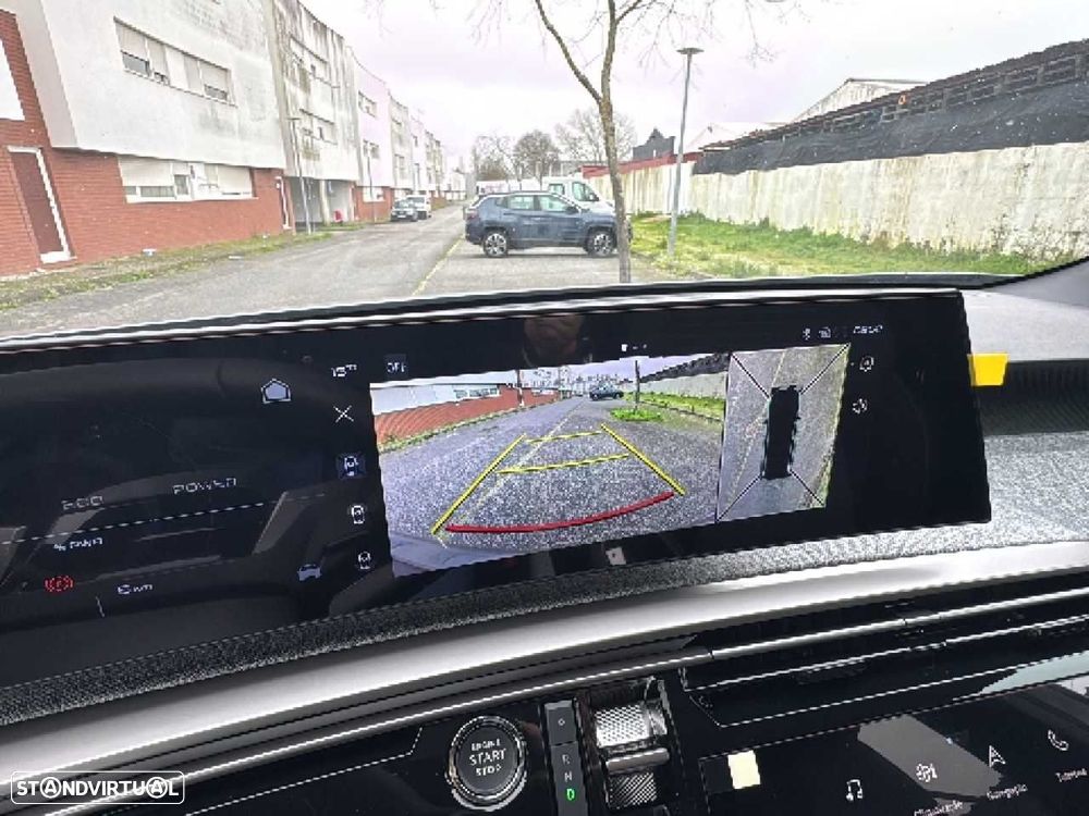 Peugeot E-5008 73 kWh Allure - 25