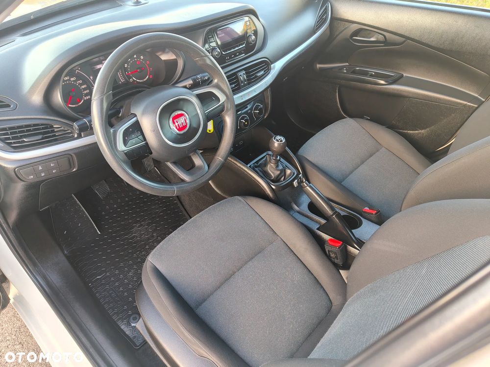 Fiat Tipo 1.4 Classic - 10