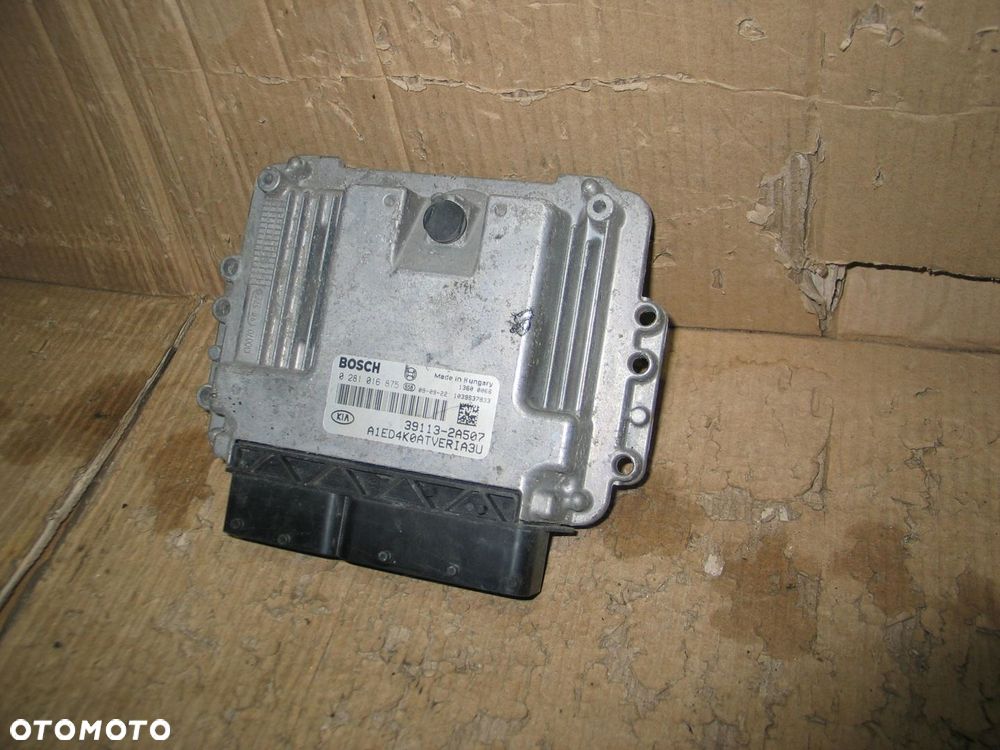 Komputer sterownik silnika kia 1,6crdi bosch 39113-2A507 0281016875 - 3