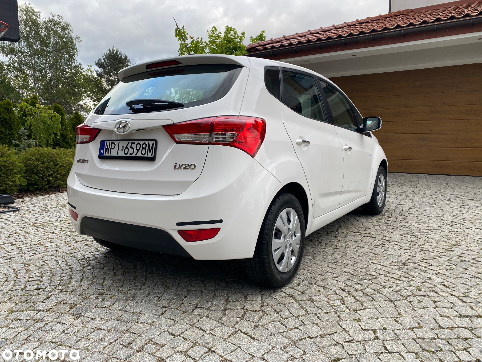 Hyundai ix20 1.4 Premium - 9