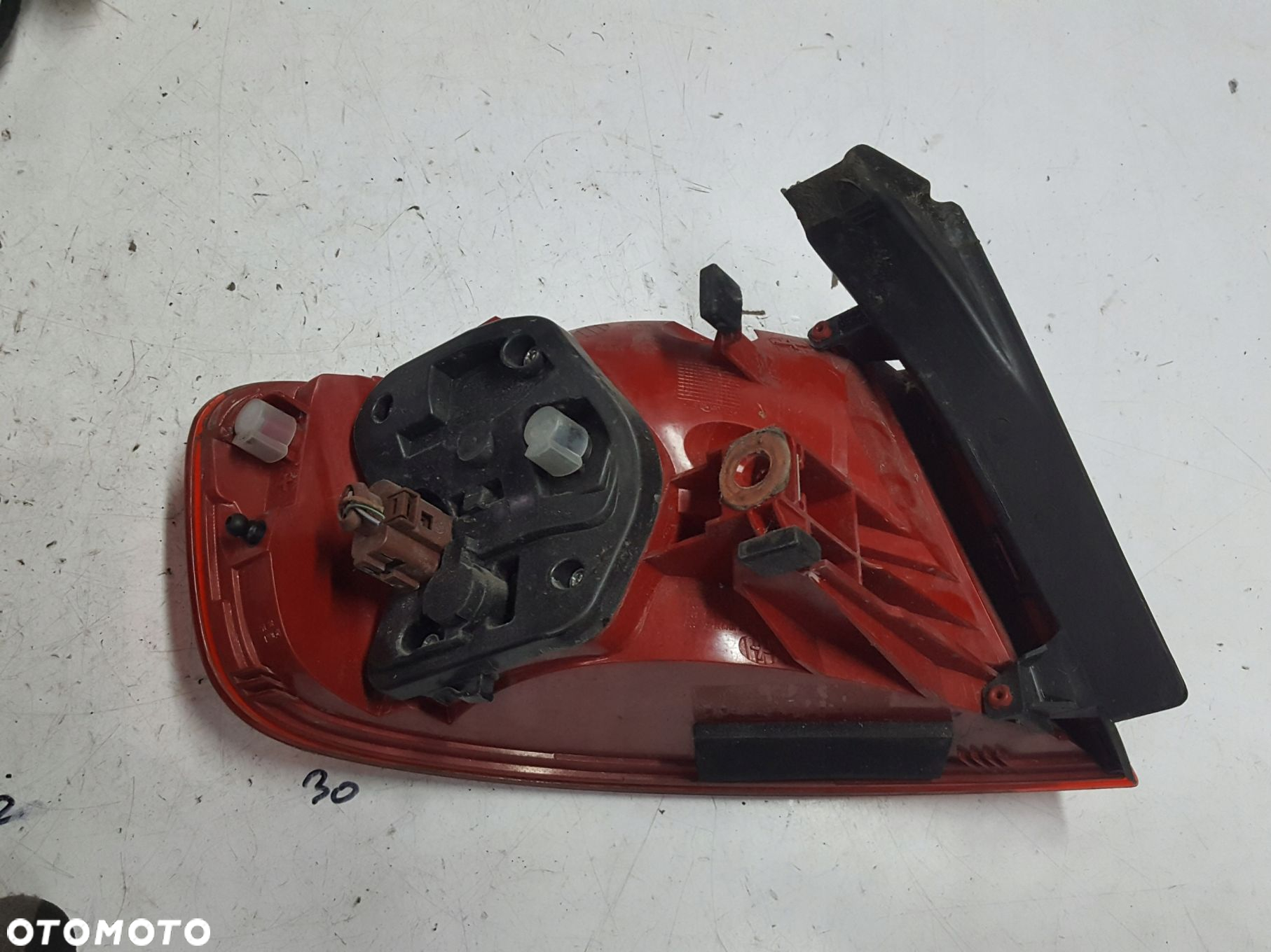 AUDI A4 B8 08-11r SEDAN LAMPA LED PRAWA TYŁ TYLNA - 4
