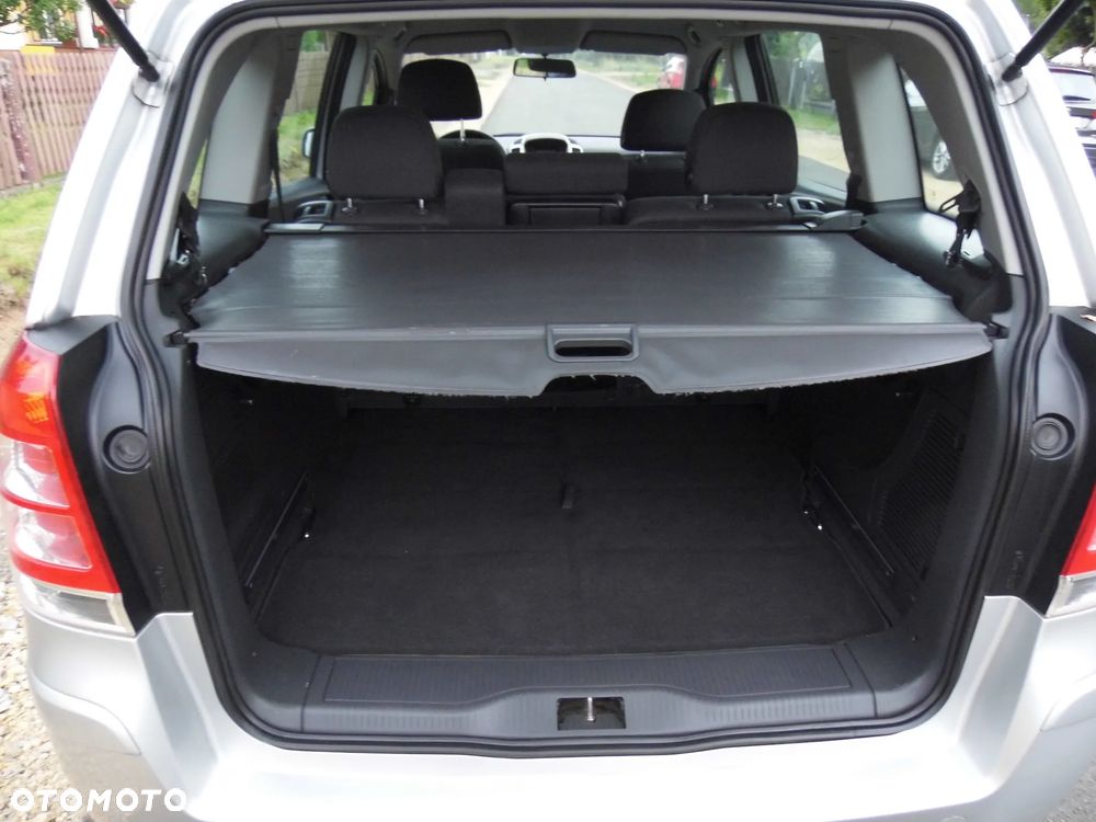 Opel Zafira 1.8 Design Edition - 15