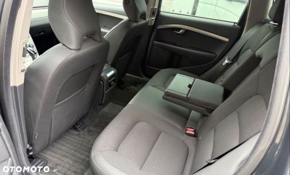 Volvo V70 D2 Geartronic Powershift Kinetic - 19