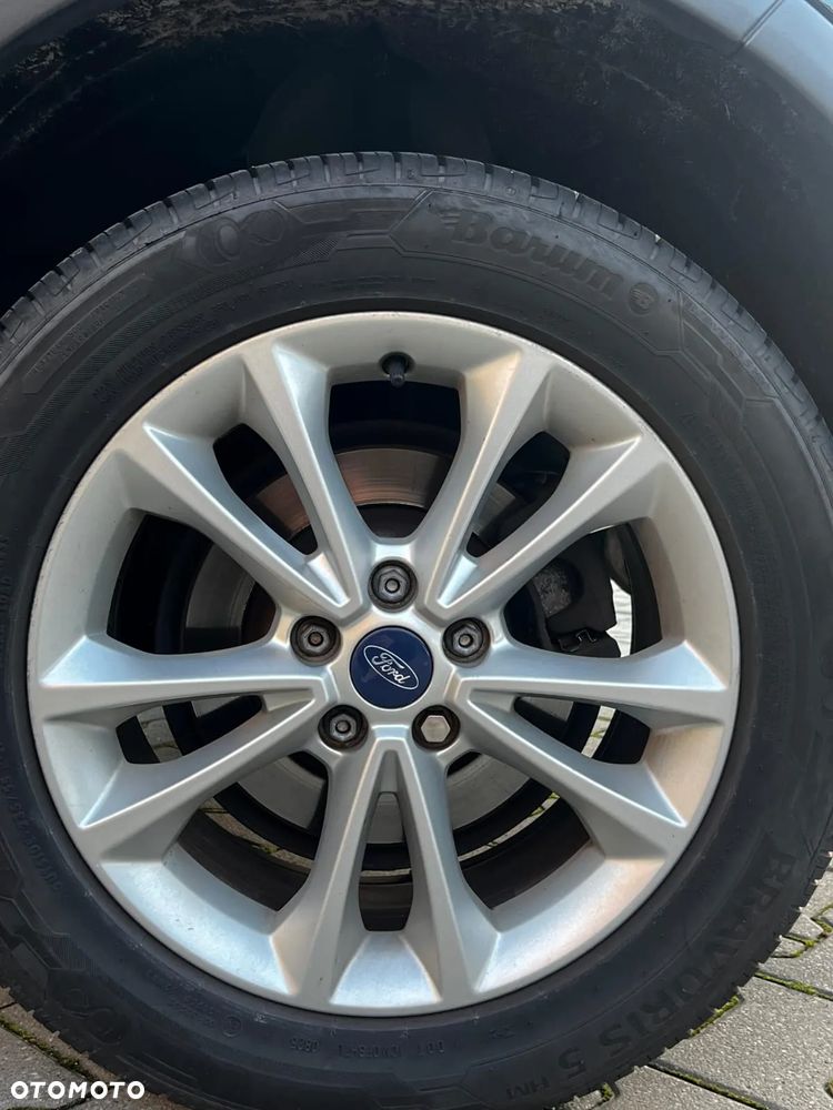 Ford Kuga 2.0 TDCi 4x4 Titanium - 14