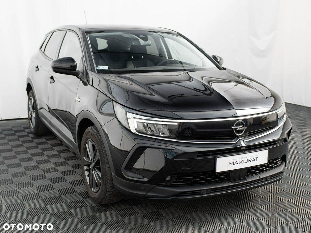 Opel Grandland 1.2 T Business Edition S&S - 4