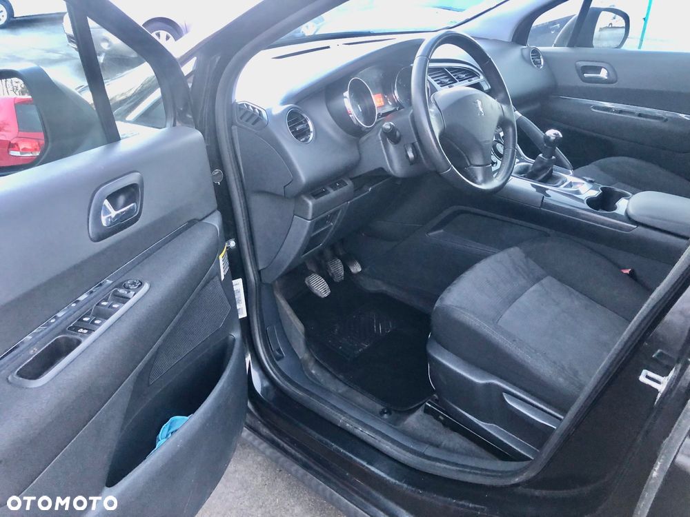 Peugeot 3008 1.6 Trendy - 17