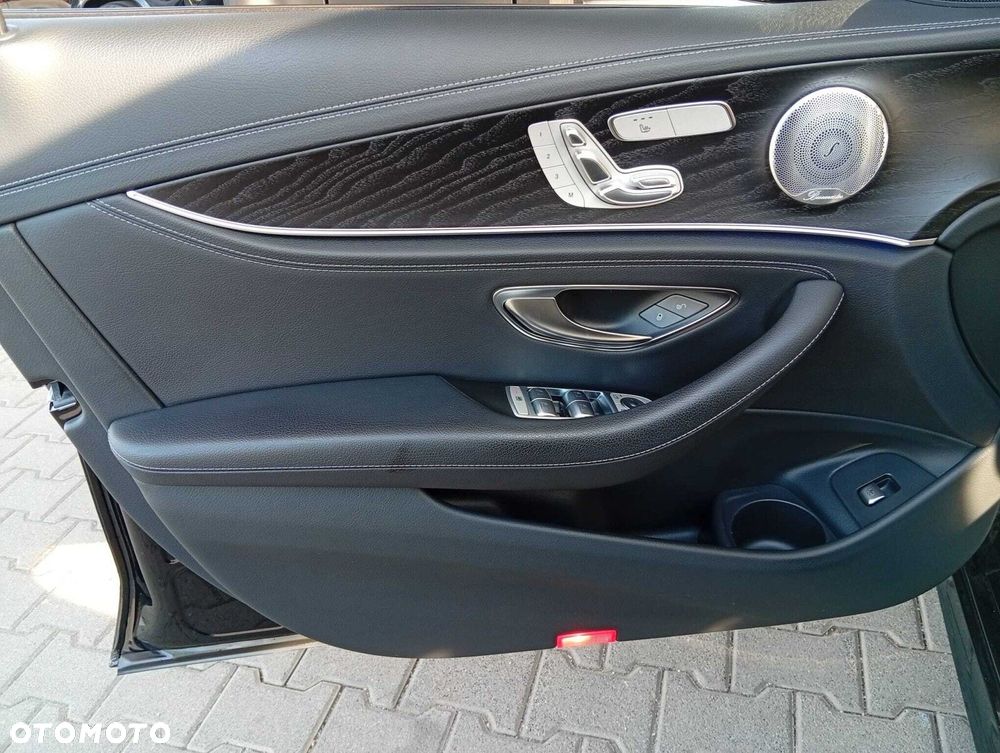 Mercedes-Benz Klasa E 220 d 4-Matic AMG - 10