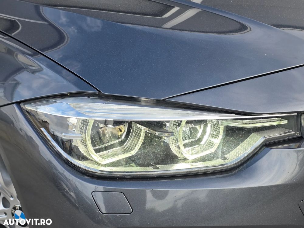 BMW Seria 3 320d Aut. - 9