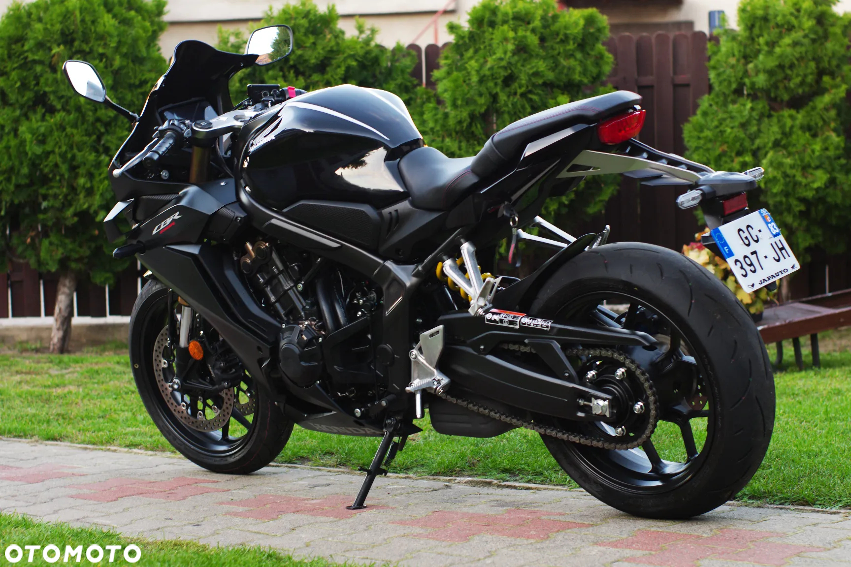 Honda CBR - 23