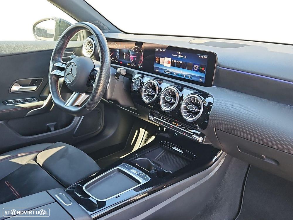 Mercedes-Benz A 180 d 8G-DCT Advanced AMG Line - 15