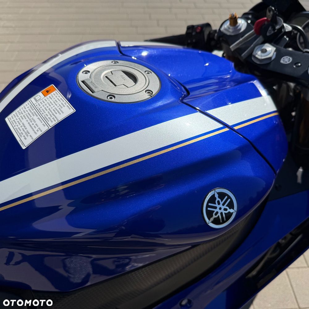 Yamaha R6 - 19