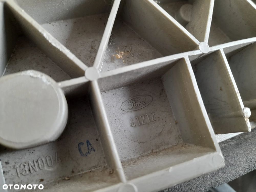 Lampa prawy tył Ford Orion MK1 Ford OE 79BG13N004 - 6