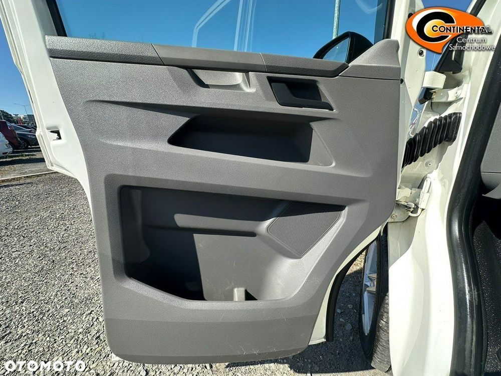 Volkswagen Transporter - 6