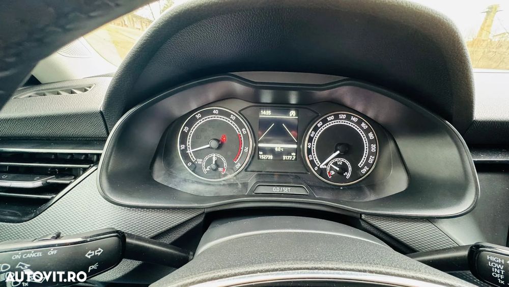 Skoda Scala - 10