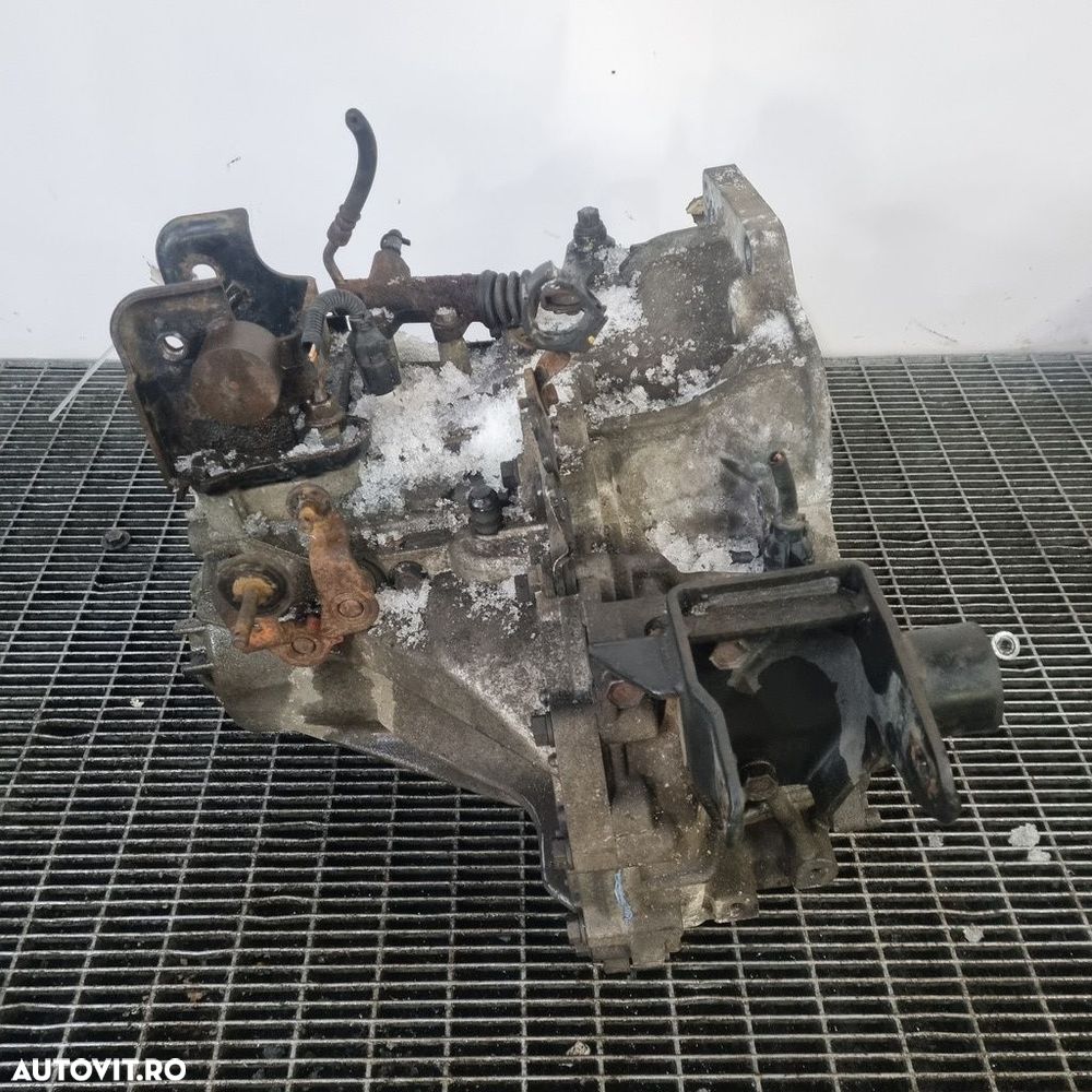 Cutie de viteze Hyundai Tucson 2.0 BENZINA 2006 - 2010 141CP Manuala 5 Trepte G4GC Euro5 ... - 2