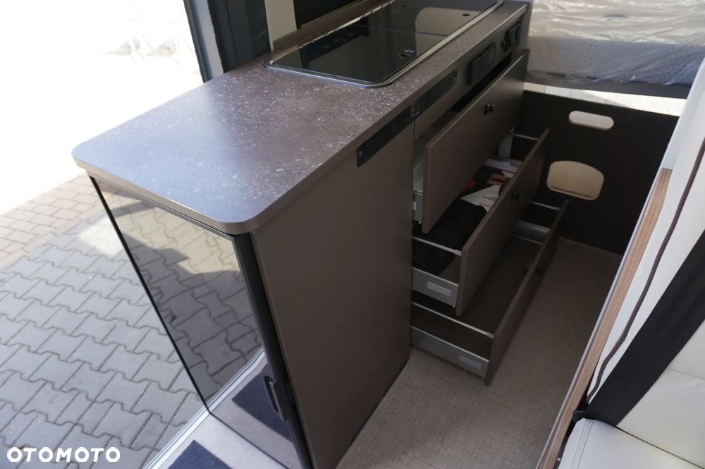 Burstner B66-CAMPEO-C 600-LIMITOWANA WERSJA NA 66 URODZINY BURSTNERA - 33