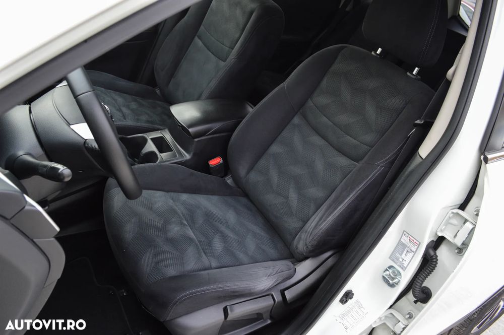 Nissan X-Trail 1.6 dCi Xtronic 360 - 26