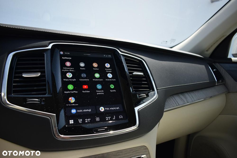Volvo XC 90 - 29
