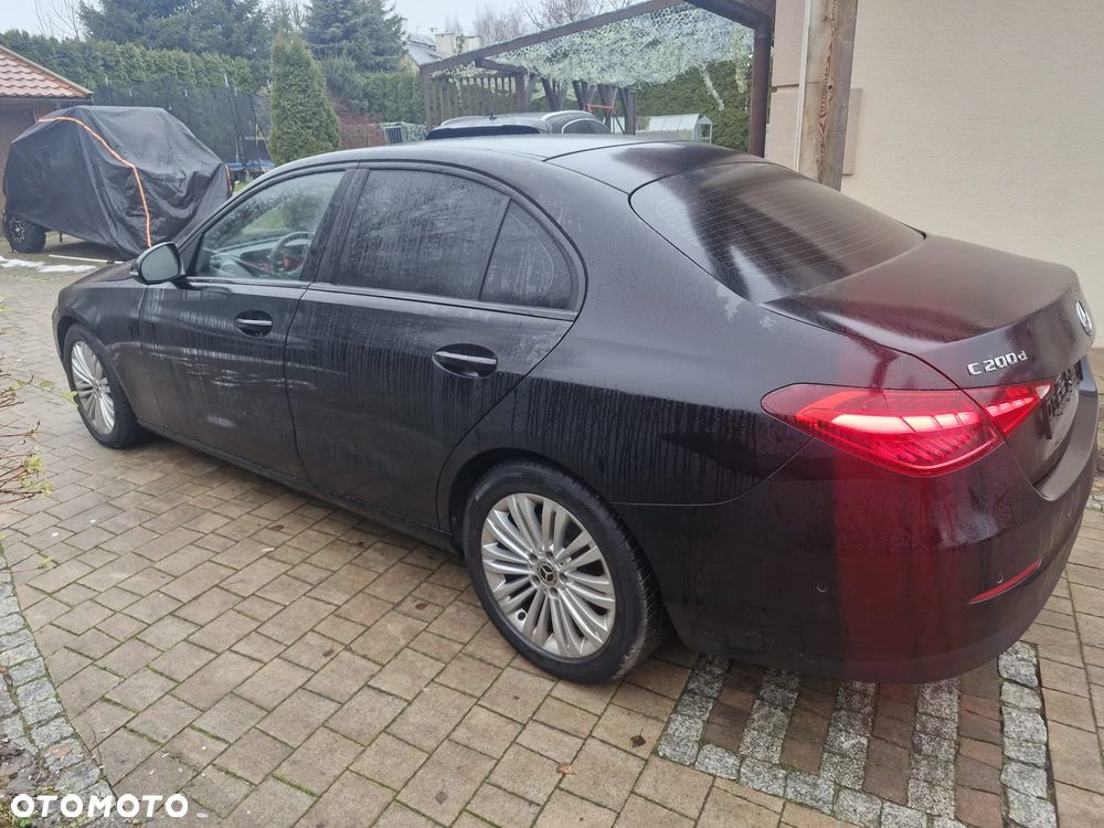 Mercedes-Benz Klasa C 200 d mHEV Business Edition - 17