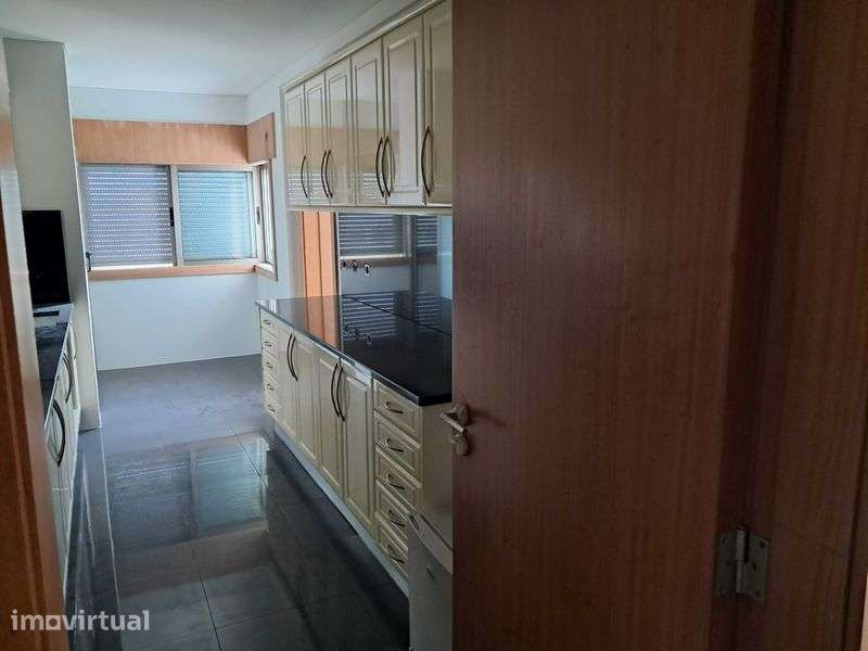 Apartamento T2 Rua De Serpa Pinto - Grande imagem: 5/5