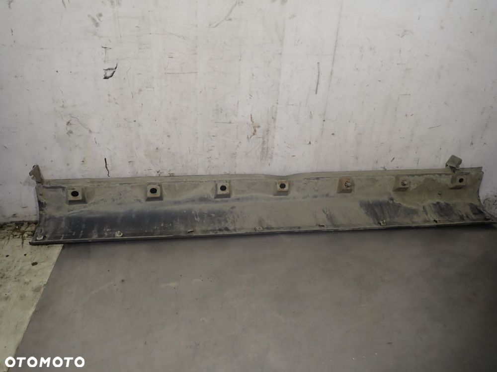 LISTWA PROGOWA ZEWNĘTRZNA SUZUKI SX4 1.9 - 5