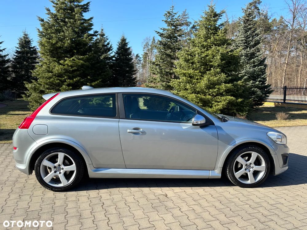 Volvo C30 D2 R-Design - 8