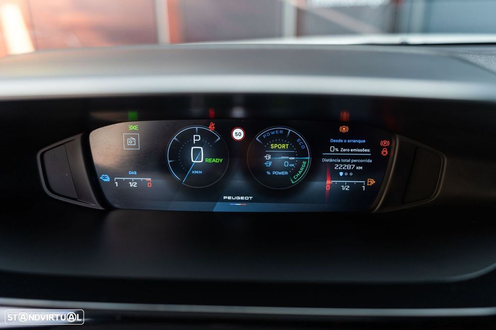 Peugeot 308 1.6 Hybrid GT e-EAT8 - 28