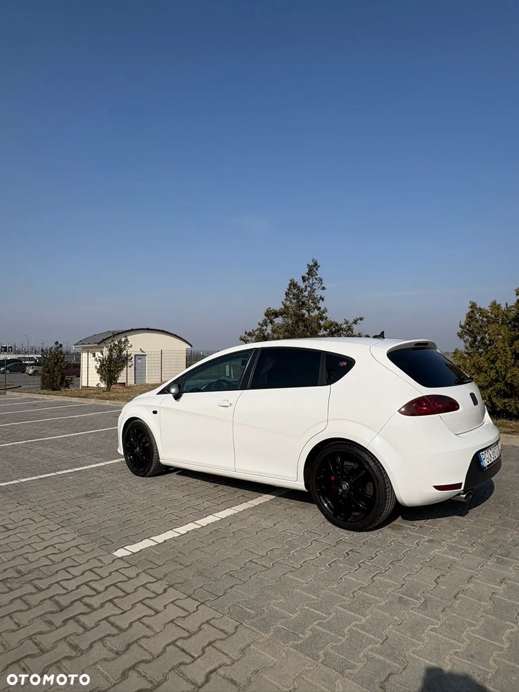 Seat Leon 2.0 TDI DPF FR - 3