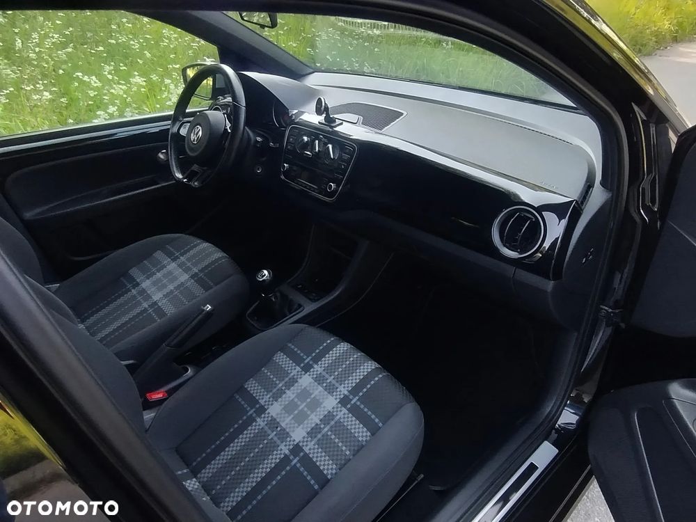 Volkswagen up! club - 7