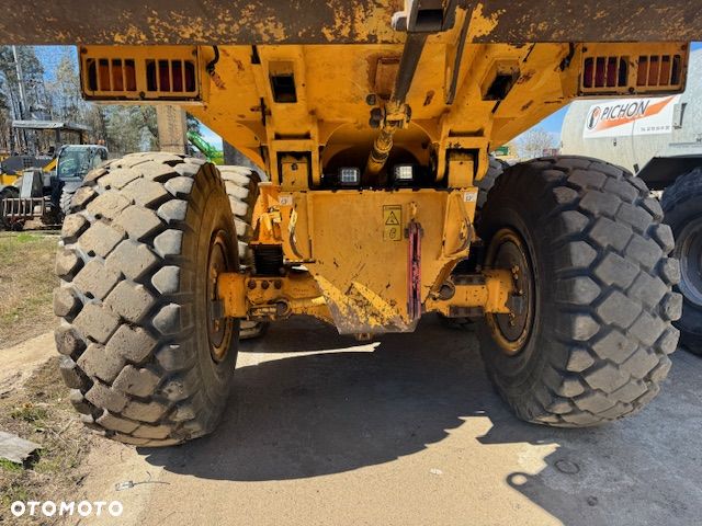 Volvo a 25 - 6