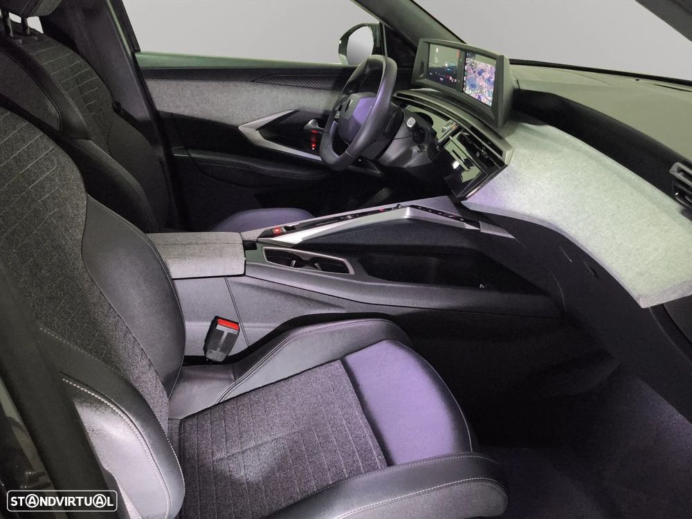 Peugeot 5008 Hybrid 145 e-DSC6 Allure - 14