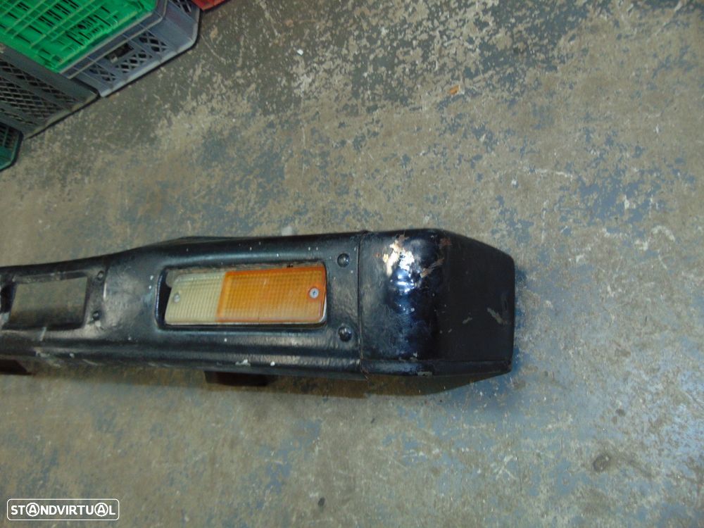 Nissan 720 para-choques - 2