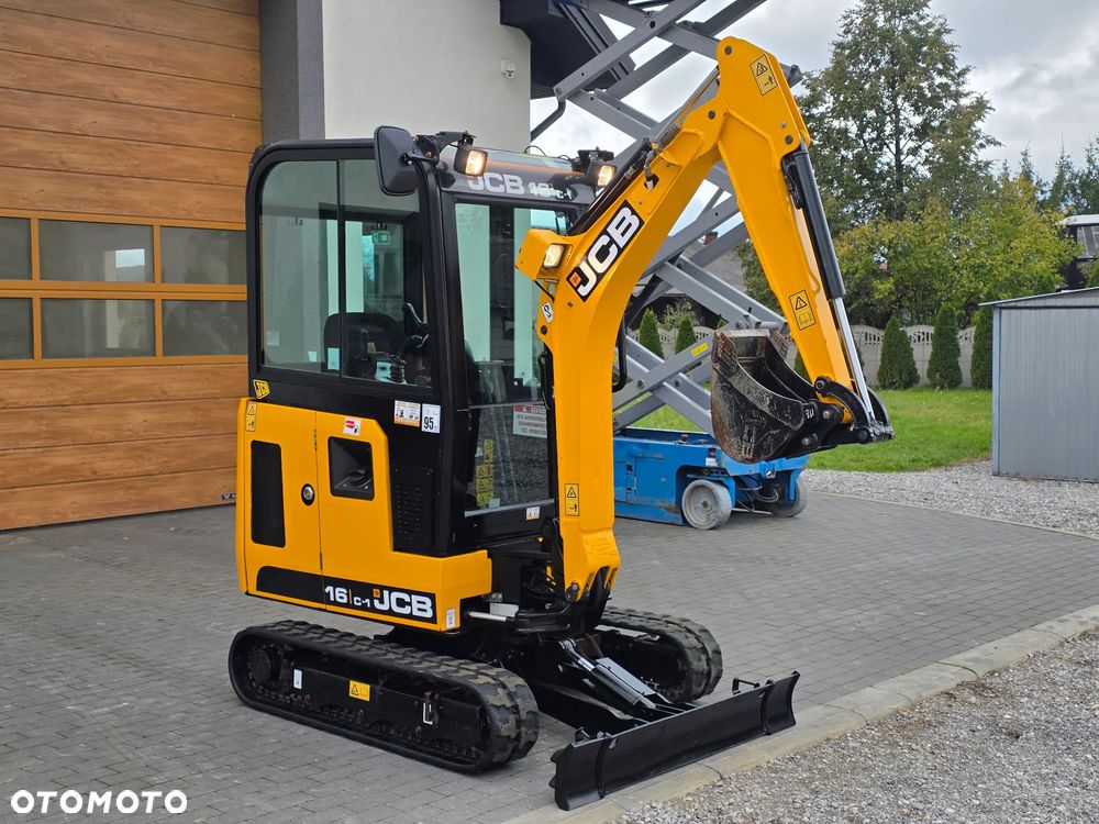JCB JCB 16 C ful opcja najbogatsza jak nowa mini koparka sprowadzona 1 wł 8018 okazja 19 - 3