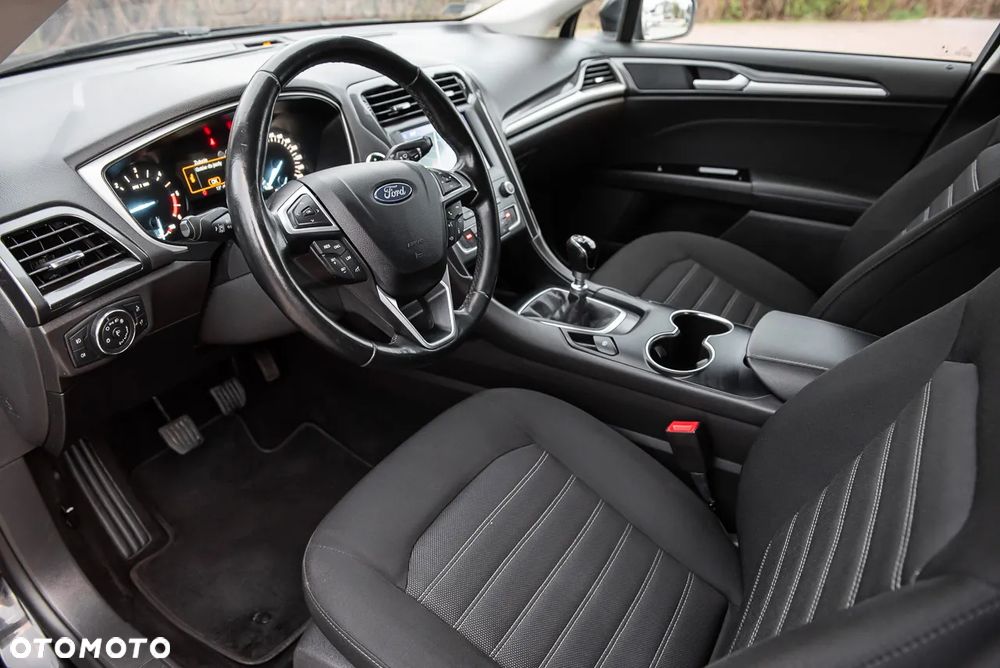 Ford Mondeo 2.0 EcoBlue Titanium - 12
